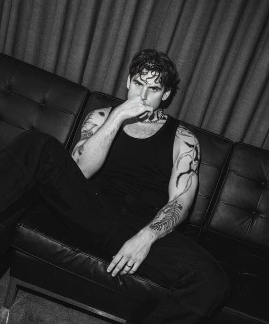 JSTJR profile picture in Habstrakt b2b JSTJR B2B set