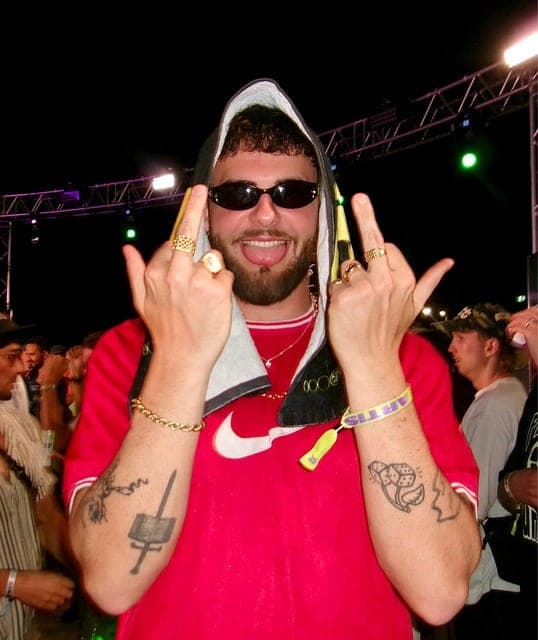 Zero profile picture