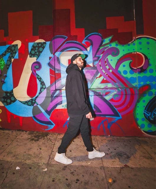 Evalution profile picture