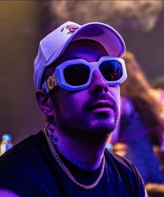 Rooler profile picture