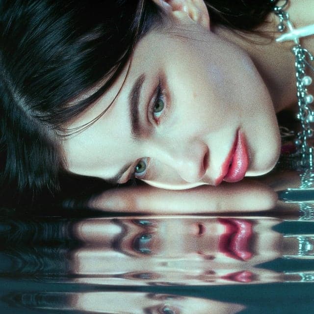 Anfisa Letyago profile picture in Nicole Moudaber b2b Anfisa Letyago B2B set