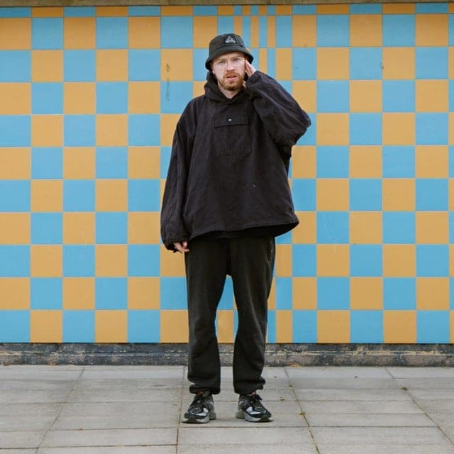 Melé profile picture in A-Trak b2b Melé B2B set