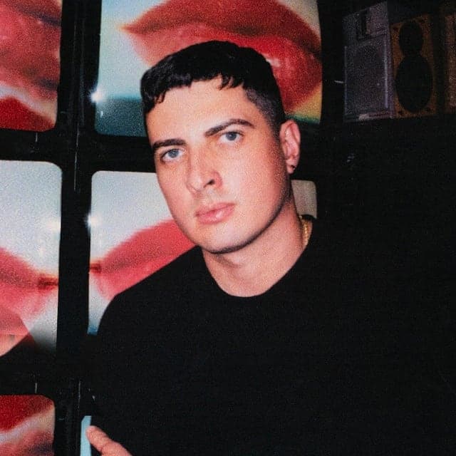 OMNOM profile picture