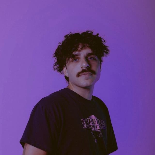 Dennett profile picture